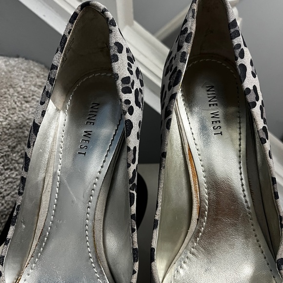 Nine West Pumps - Leopard Fabric - Picture 3 of 4